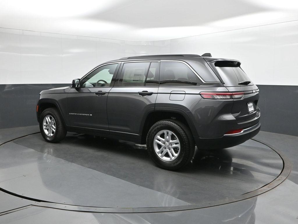 new 2025 Jeep Grand Cherokee car, priced at $37,220