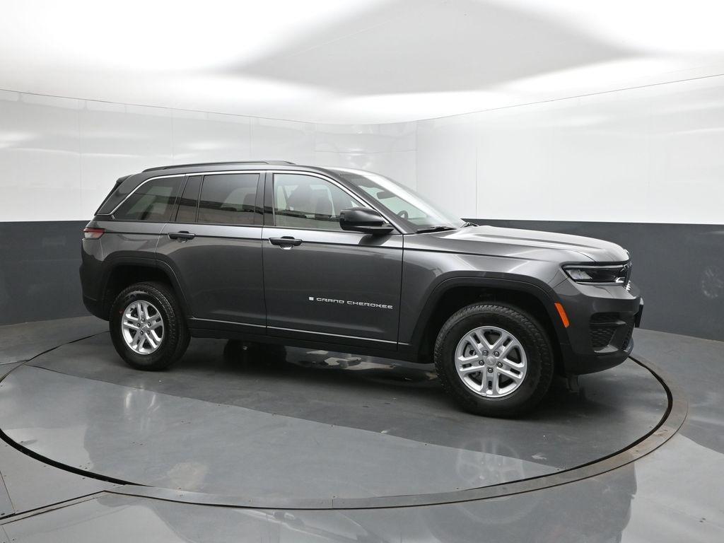 new 2025 Jeep Grand Cherokee car, priced at $37,220