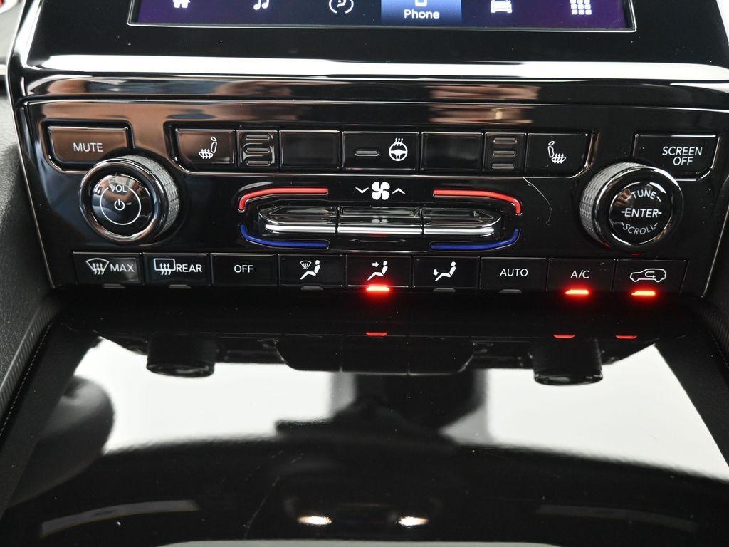 new 2025 Jeep Grand Cherokee car, priced at $41,398