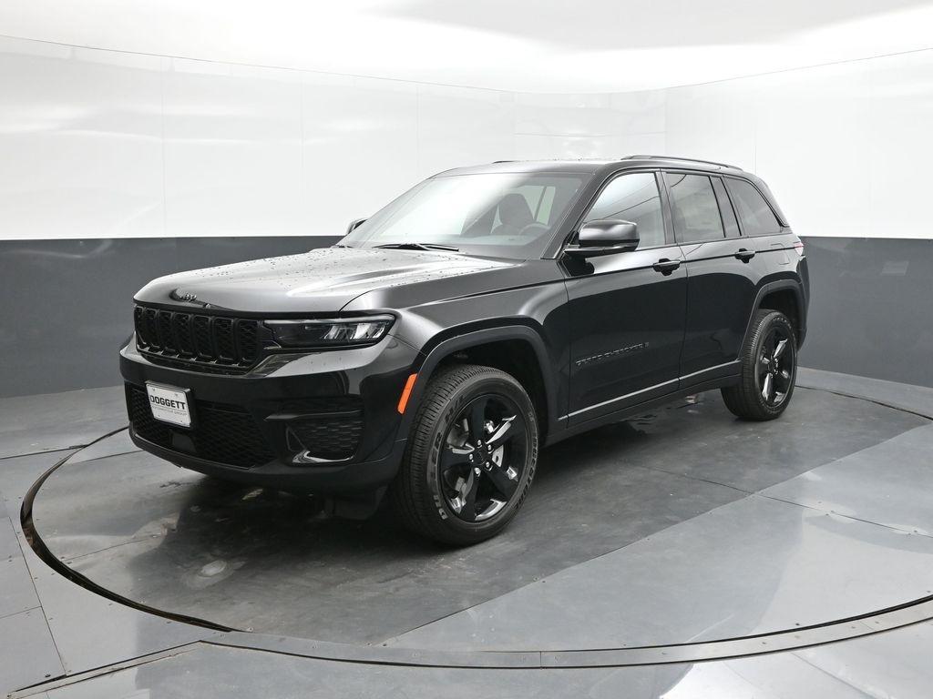 new 2025 Jeep Grand Cherokee car, priced at $41,398