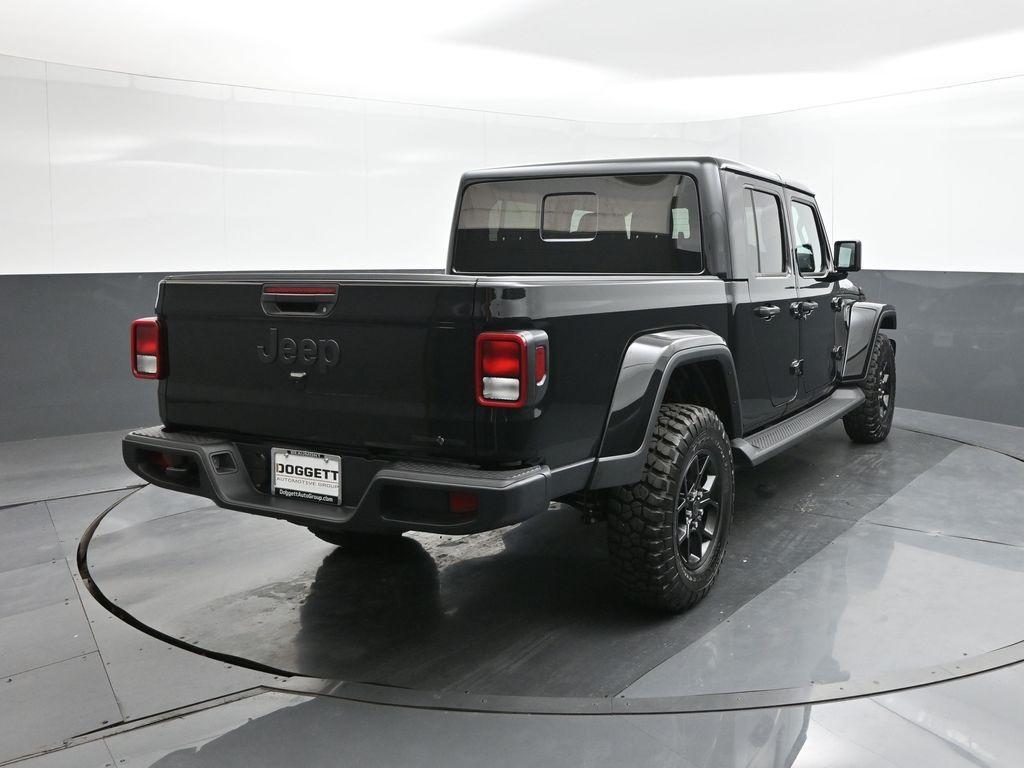new 2025 Jeep Gladiator car, priced at $44,857
