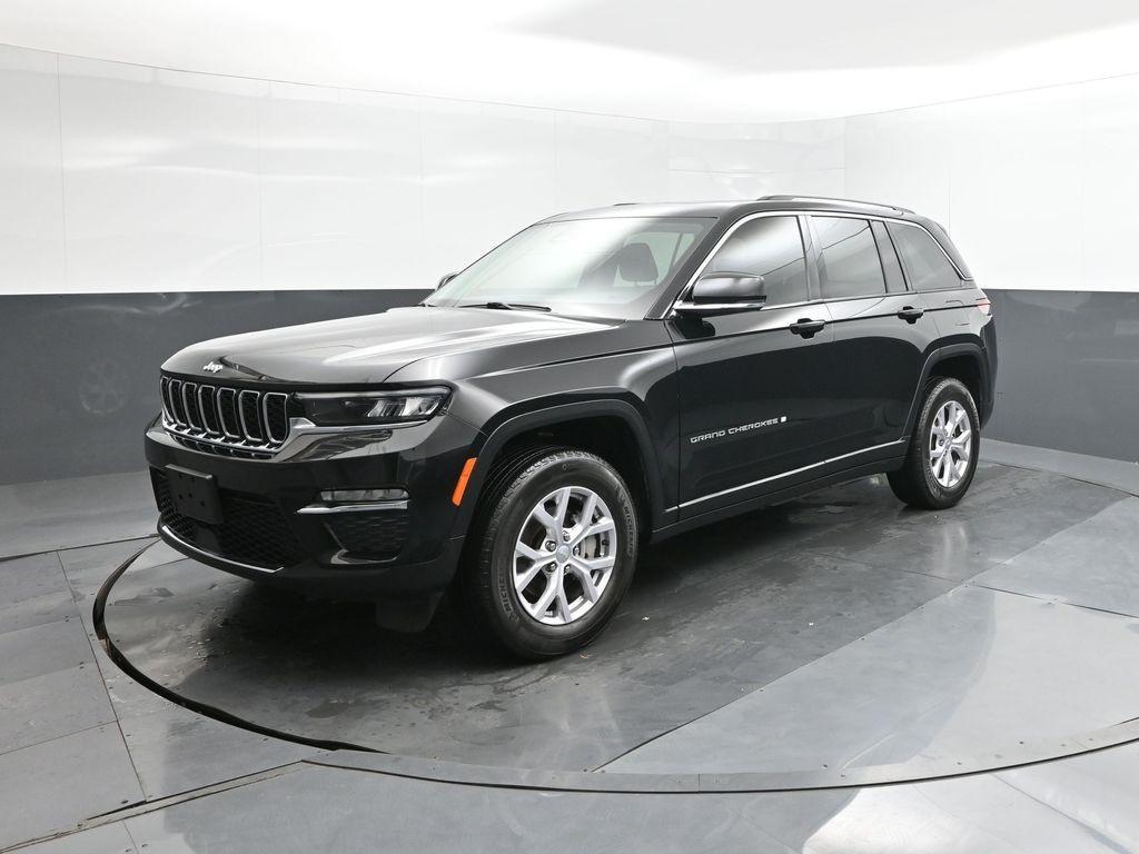 used 2022 Jeep Grand Cherokee car, priced at $28,868