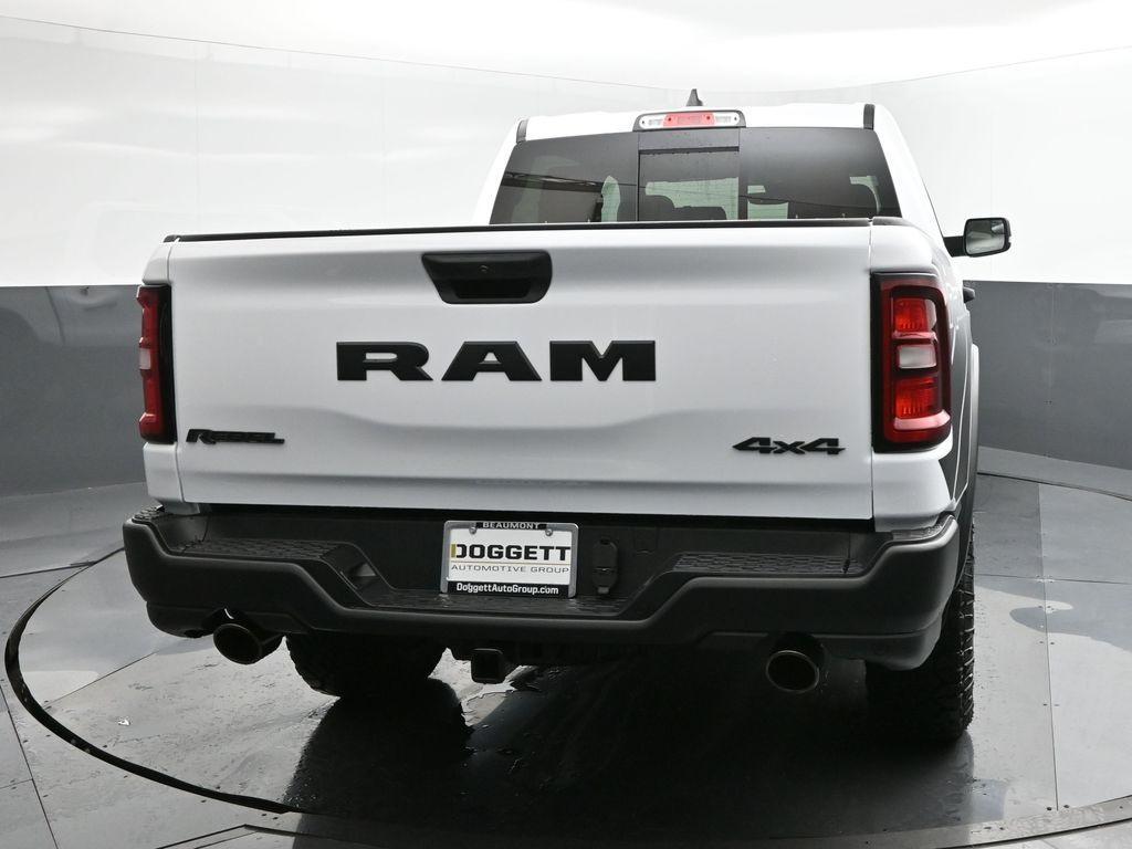 new 2025 Ram 1500 car, priced at $53,562