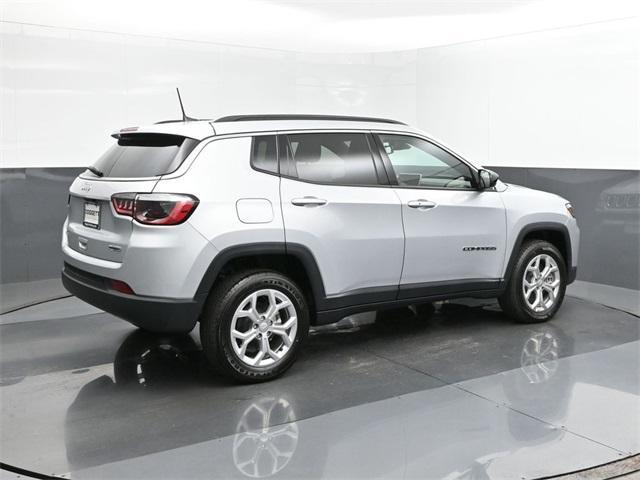 new 2024 Jeep Compass car, priced at $28,399