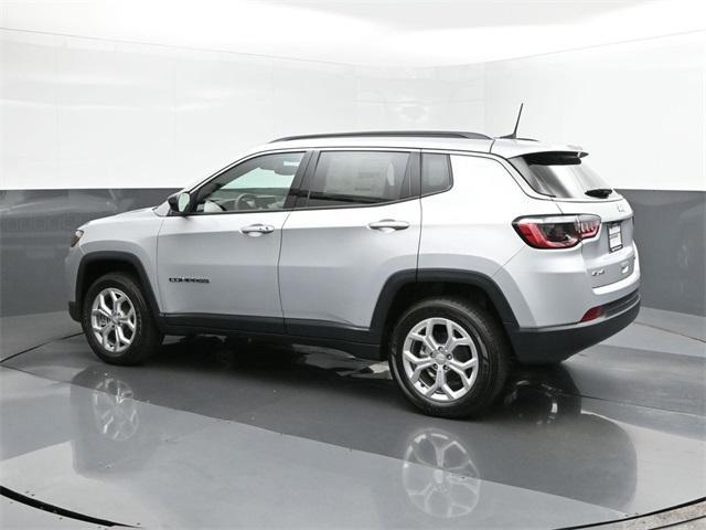 new 2024 Jeep Compass car, priced at $28,399