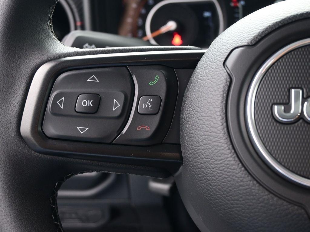 new 2025 Jeep Wrangler car, priced at $53,123