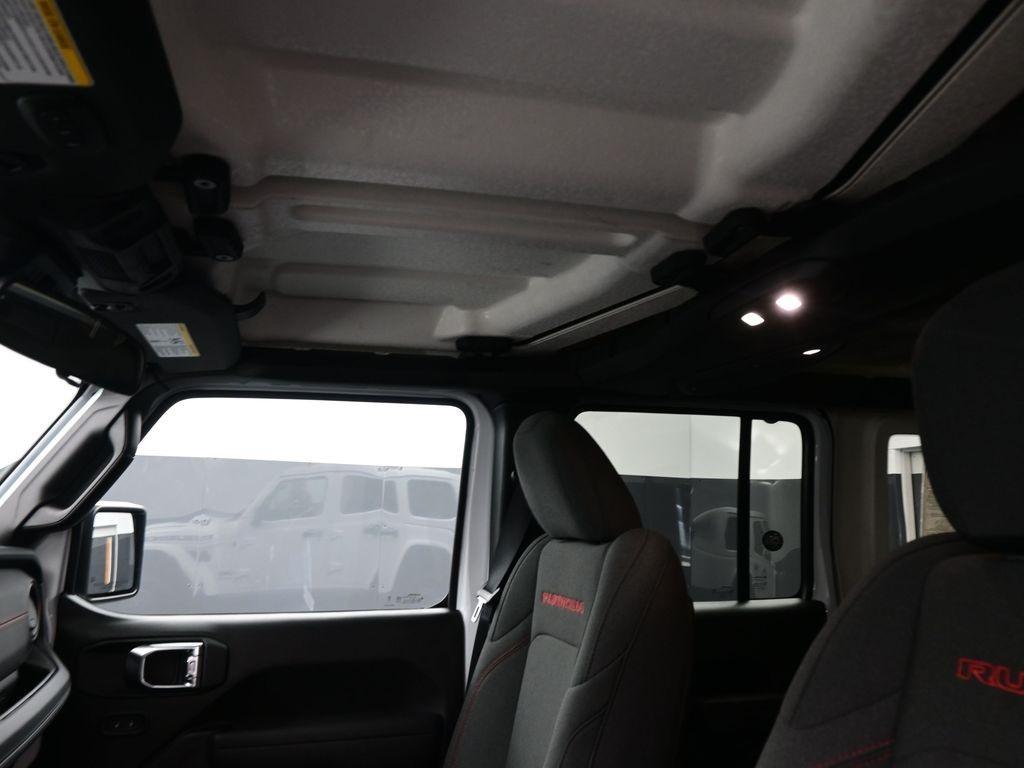 new 2025 Jeep Wrangler car, priced at $53,123