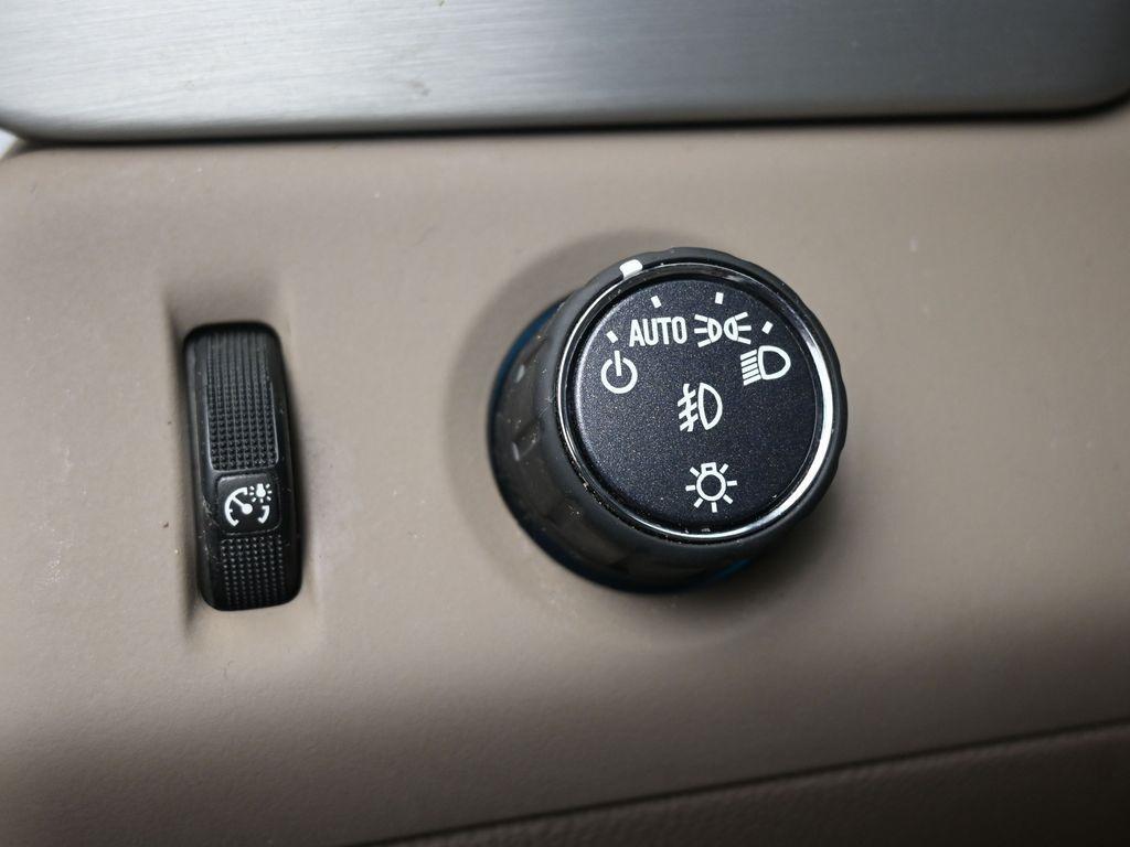 used 2017 GMC Yukon car, priced at $22,711