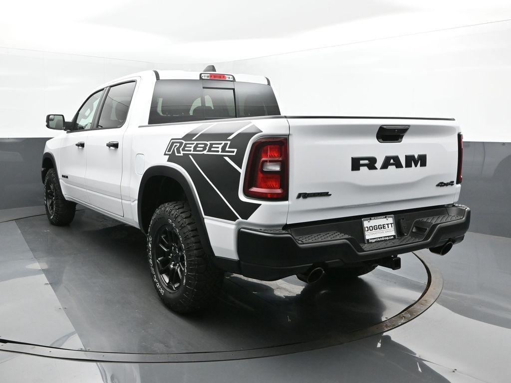 new 2025 Ram 1500 car, priced at $60,652