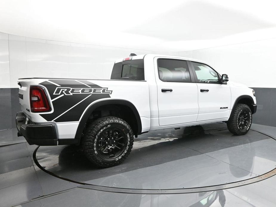 new 2025 Ram 1500 car, priced at $60,652