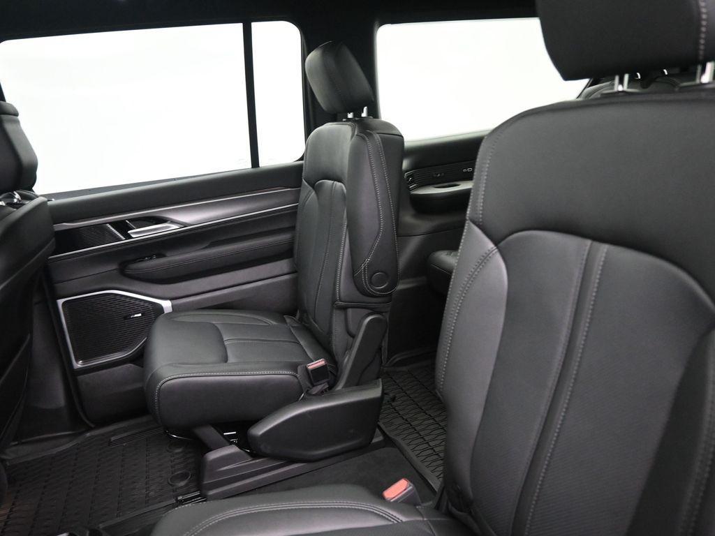 new 2025 Jeep Wagoneer car, priced at $70,420
