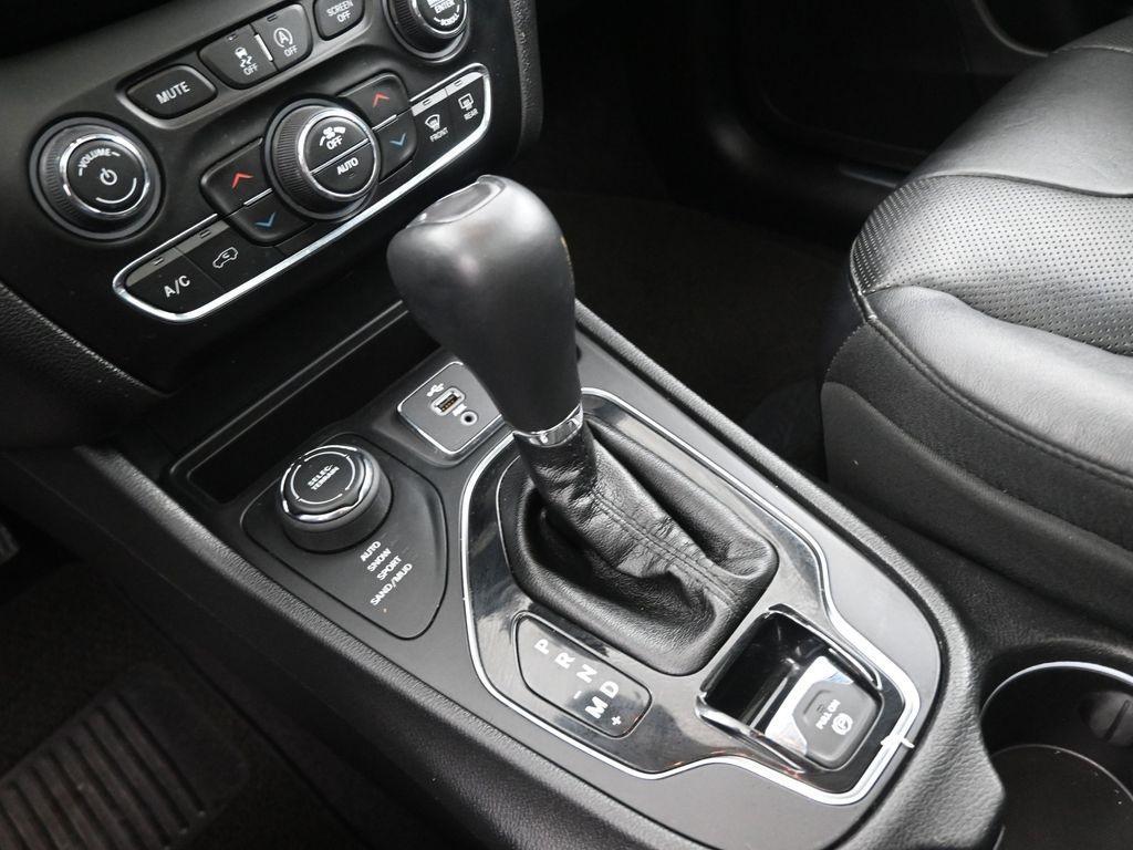 used 2019 Jeep Cherokee car, priced at $19,650