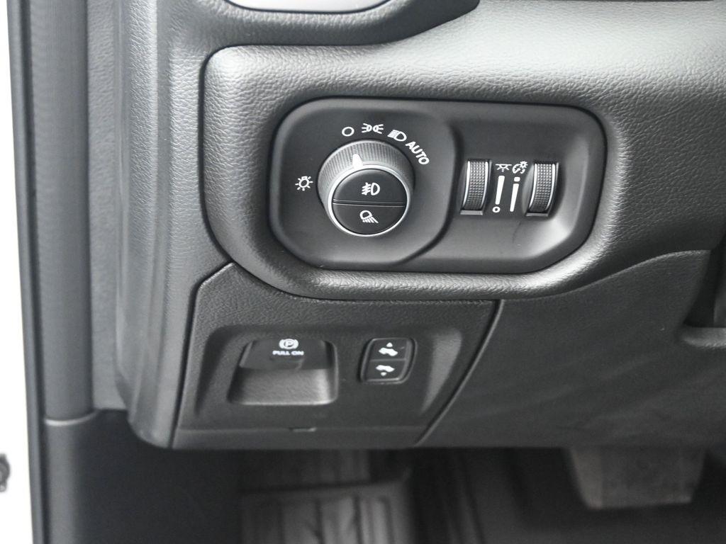 new 2025 Ram 1500 car, priced at $49,557