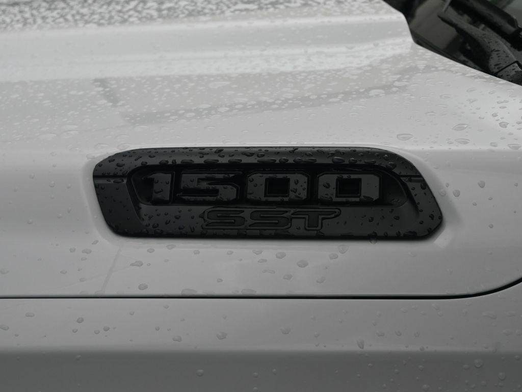 new 2025 Ram 1500 car, priced at $49,557