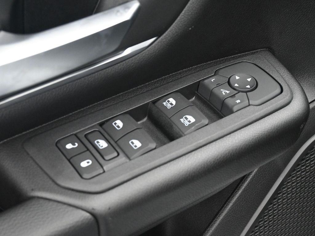 new 2025 Ram 1500 car, priced at $49,557