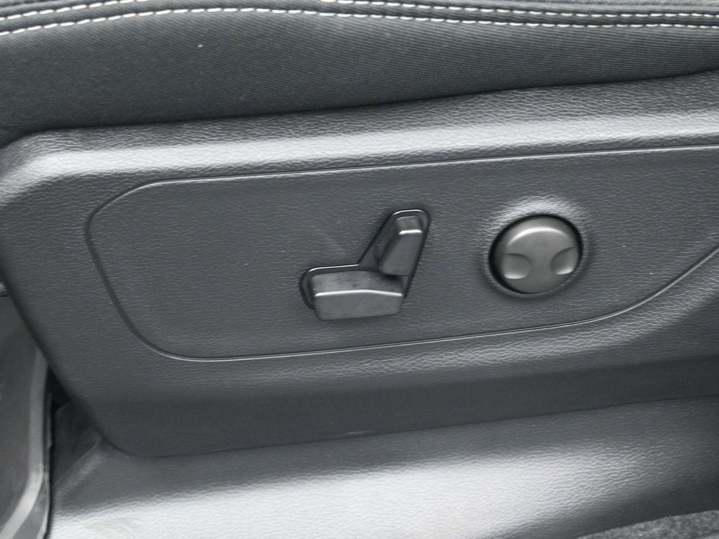 new 2025 Ram 1500 car, priced at $49,557