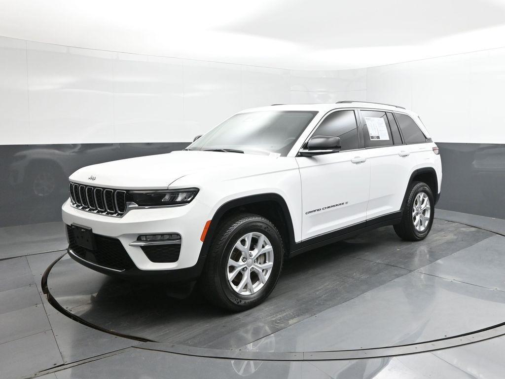 used 2023 Jeep Grand Cherokee car, priced at $28,931