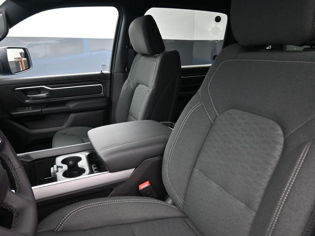new 2025 Ram 1500 car, priced at $53,913