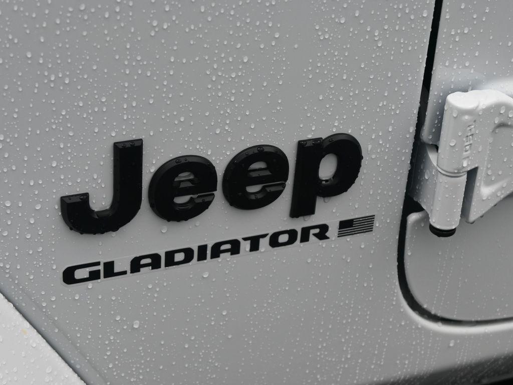 new 2025 Jeep Gladiator car, priced at $44,866