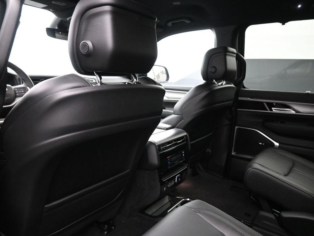 new 2025 Jeep Wagoneer car, priced at $72,116