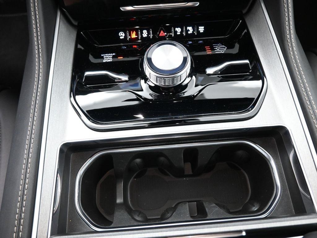 new 2025 Jeep Wagoneer car, priced at $72,116