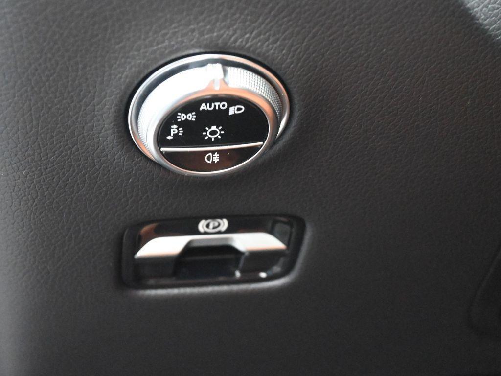 used 2023 Mercedes-Benz GLC 300 car, priced at $40,477