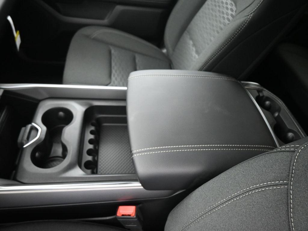 new 2025 Ram 1500 car, priced at $48,602