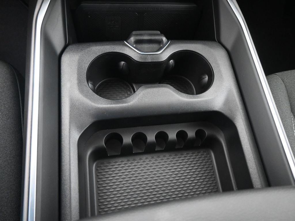 new 2025 Ram 1500 car, priced at $48,602