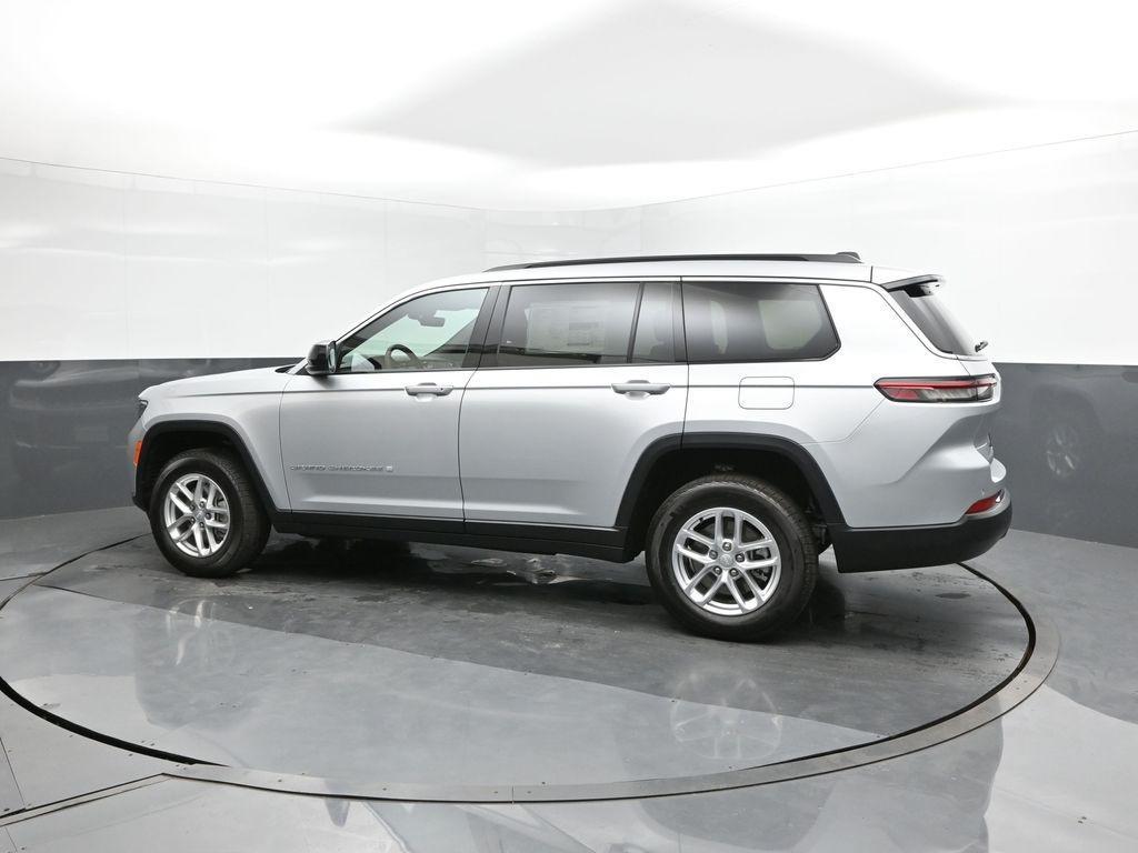 new 2025 Jeep Grand Cherokee L car, priced at $39,290