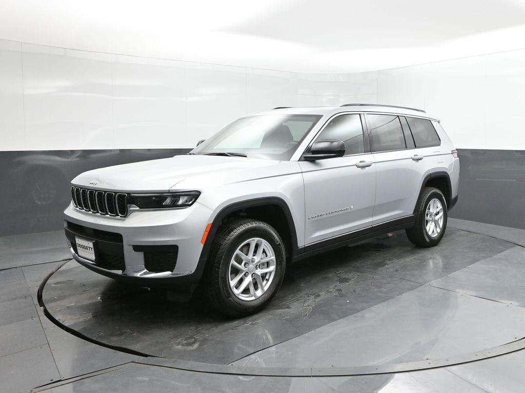 new 2025 Jeep Grand Cherokee L car, priced at $39,290
