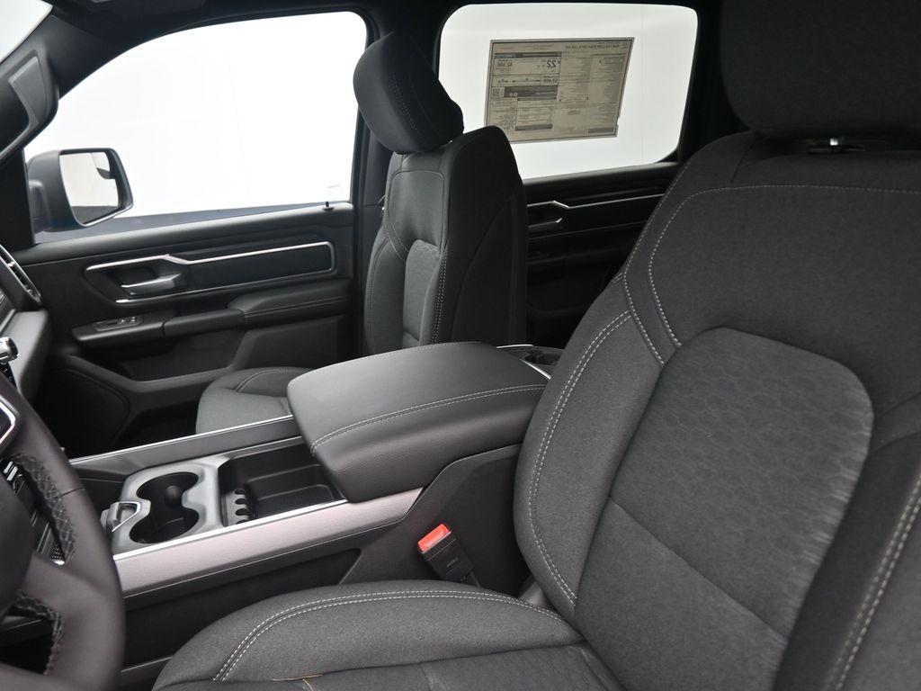 new 2025 Ram 1500 car, priced at $43,723