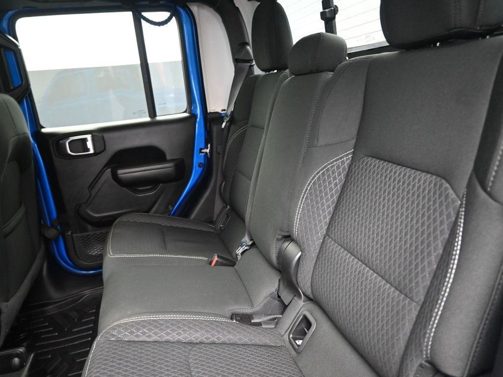 used 2021 Jeep Gladiator car, priced at $34,376