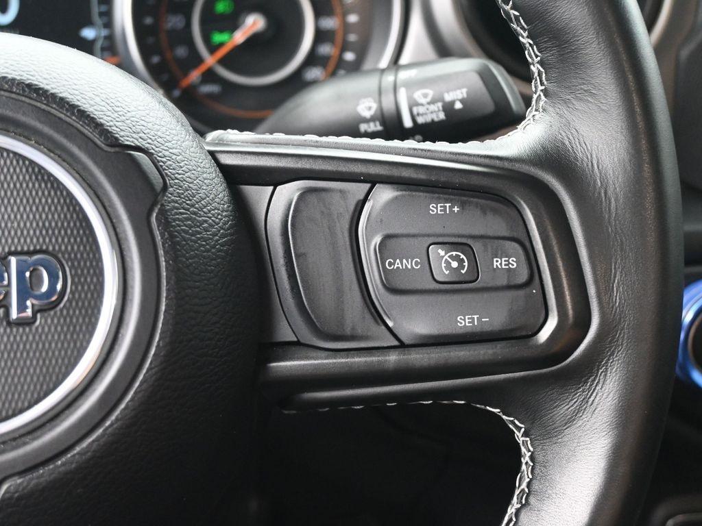 used 2021 Jeep Gladiator car, priced at $34,376