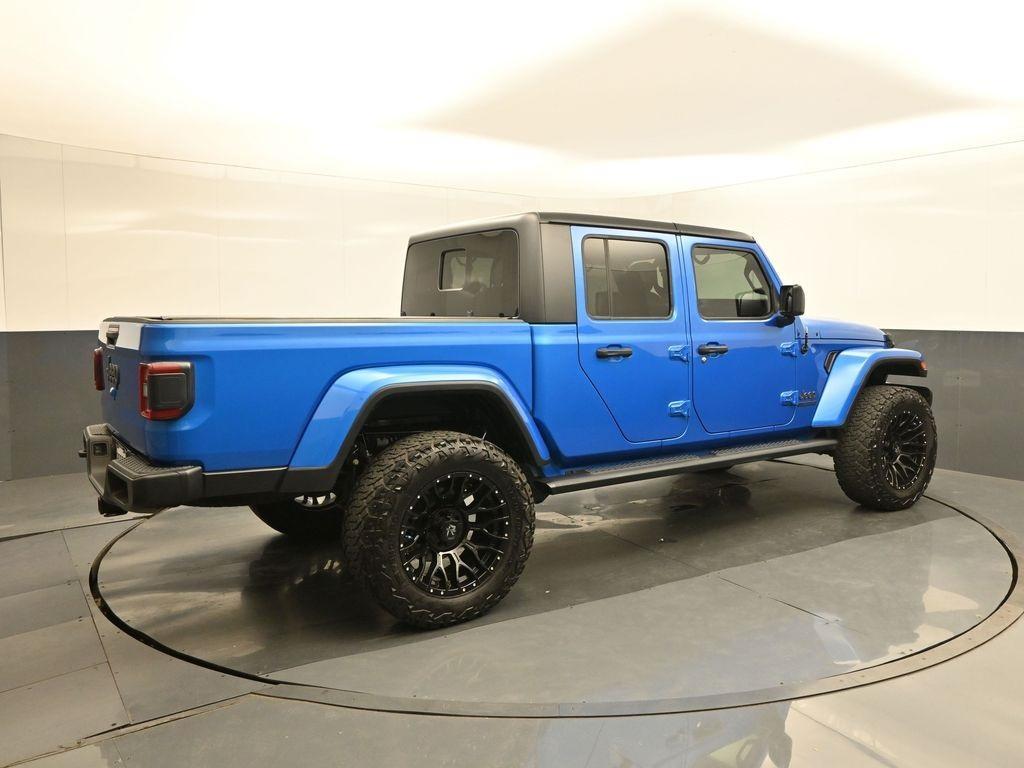 used 2021 Jeep Gladiator car, priced at $34,376