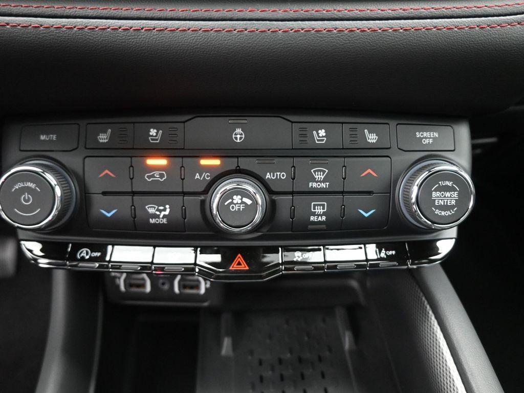 new 2025 Dodge Durango car, priced at $43,931