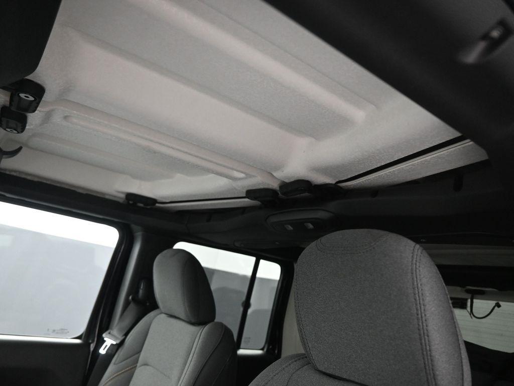 new 2025 Jeep Wrangler car, priced at $46,224