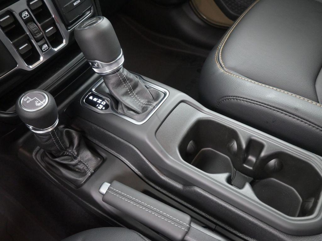 new 2025 Jeep Gladiator car, priced at $45,045