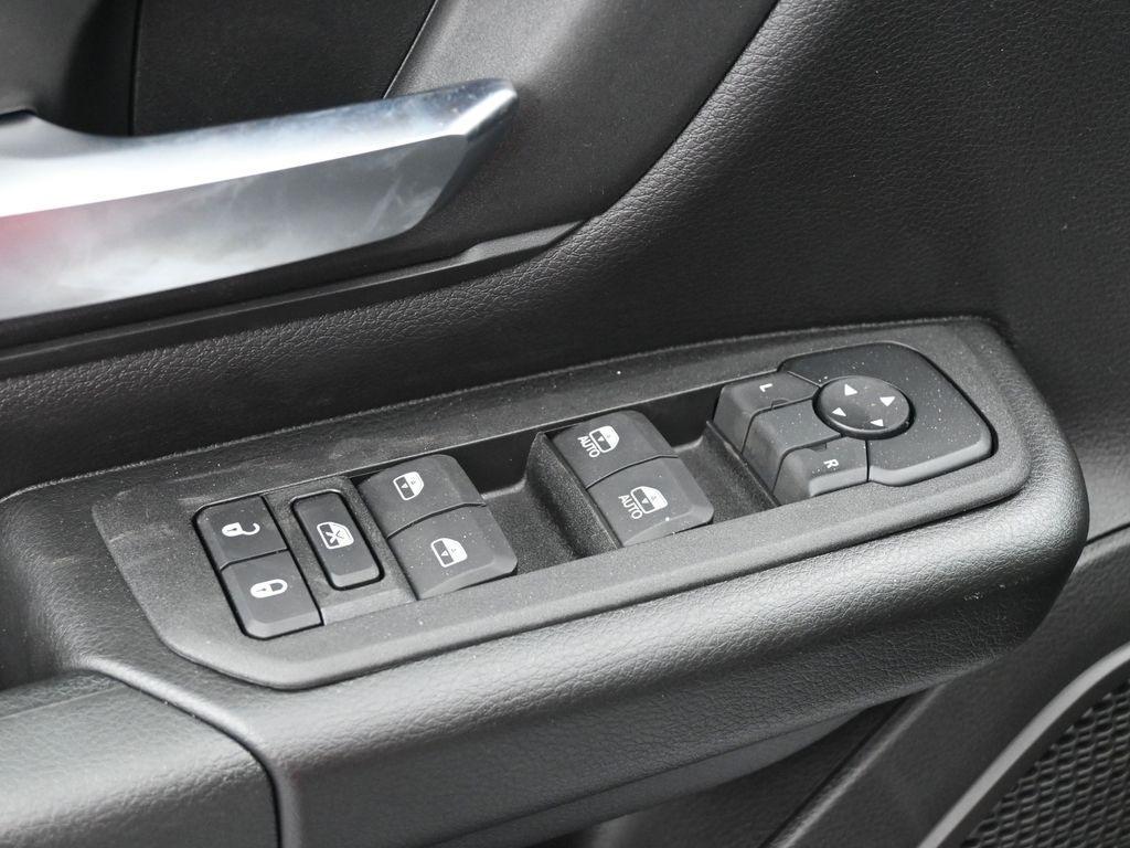 new 2025 Ram 1500 car, priced at $40,250