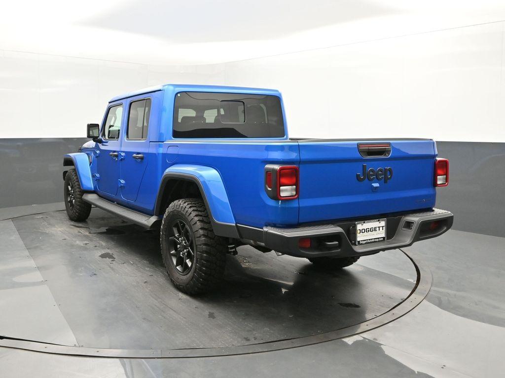 new 2025 Jeep Gladiator car, priced at $47,554