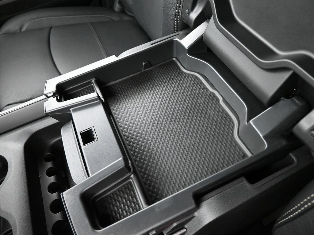 new 2025 Ram 2500 car, priced at $77,761