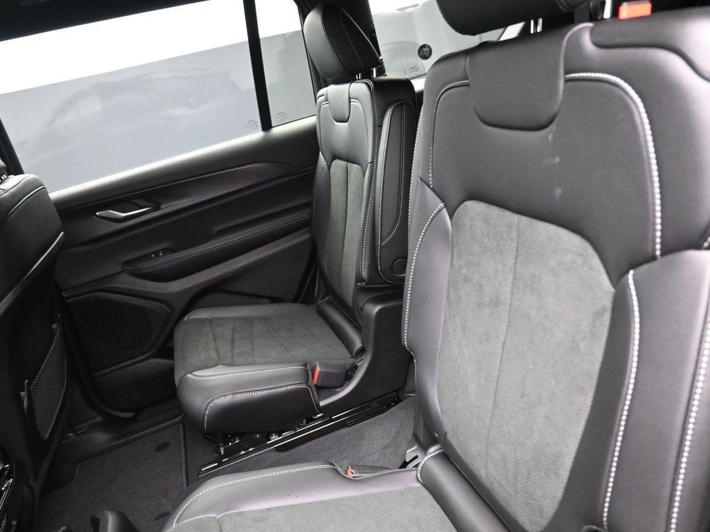 new 2025 Jeep Grand Cherokee L car, priced at $46,486