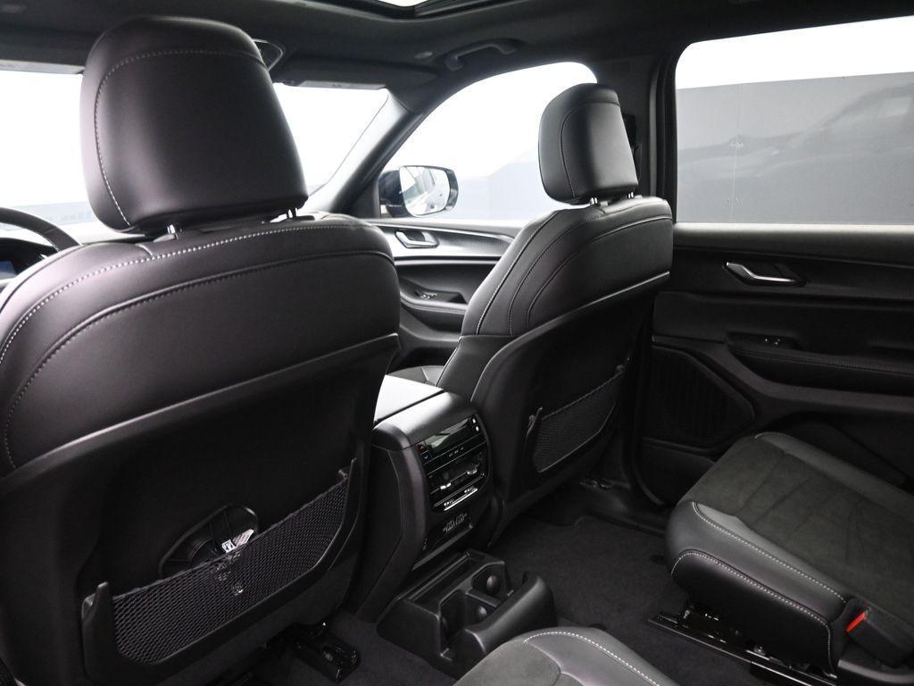 new 2025 Jeep Grand Cherokee L car, priced at $46,486