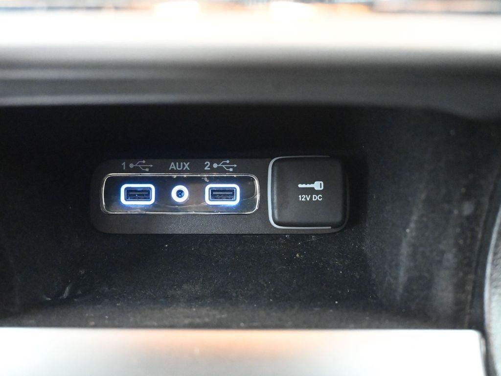 used 2021 Jeep Grand Cherokee car, priced at $21,860