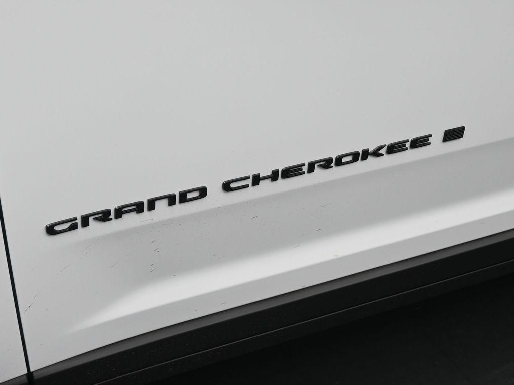 new 2025 Jeep Grand Cherokee L car, priced at $45,687