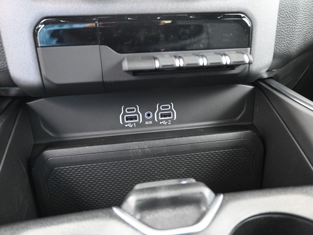 new 2025 Ram 1500 car, priced at $47,154