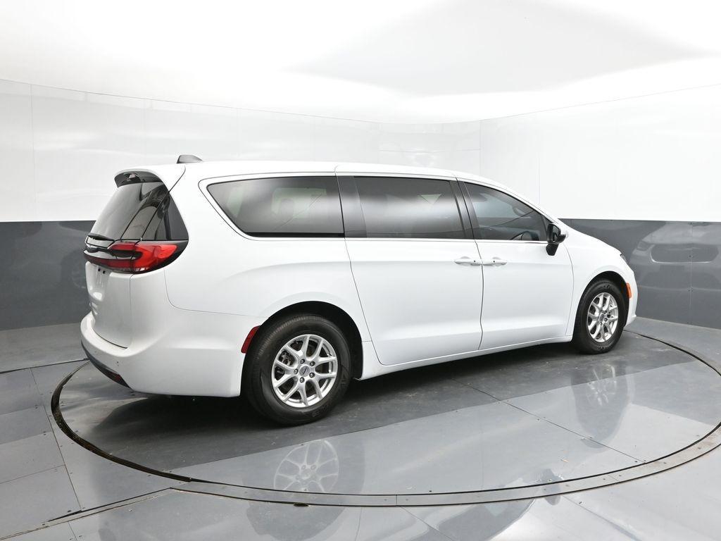 used 2023 Chrysler Pacifica car, priced at $21,942