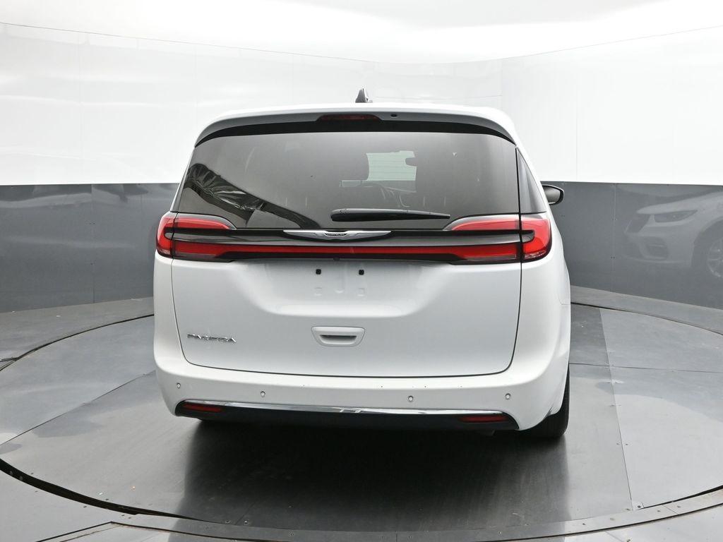 used 2023 Chrysler Pacifica car, priced at $21,942