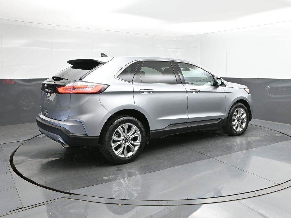 used 2024 Ford Edge car, priced at $30,068