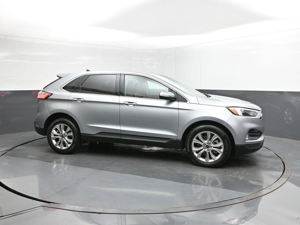 used 2024 Ford Edge car, priced at $30,068