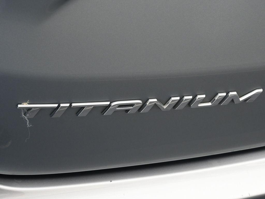 used 2024 Ford Edge car, priced at $30,068